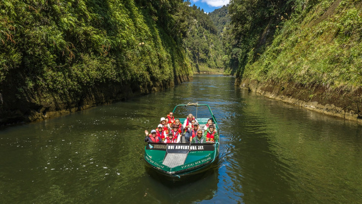 Jet Boat on Wanganui River