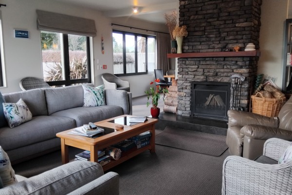 Visit Manuka Lodge