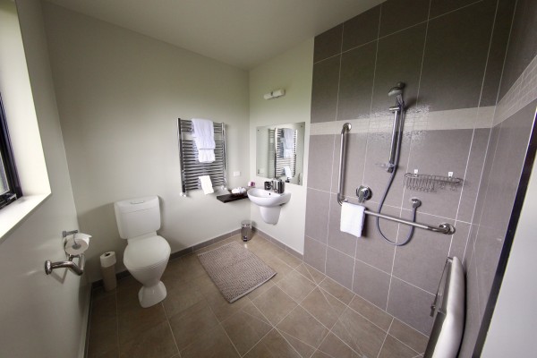 Queen Room Ground floor with Garden View and  Open Tiled Shower Ensuite